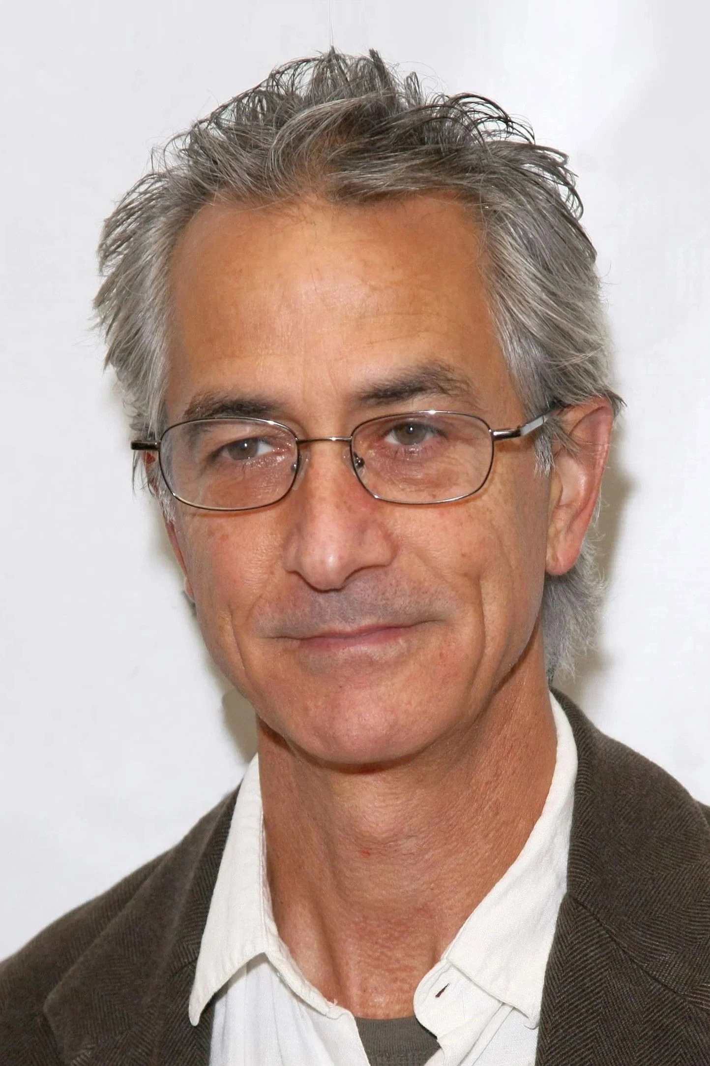 David Strathairn
